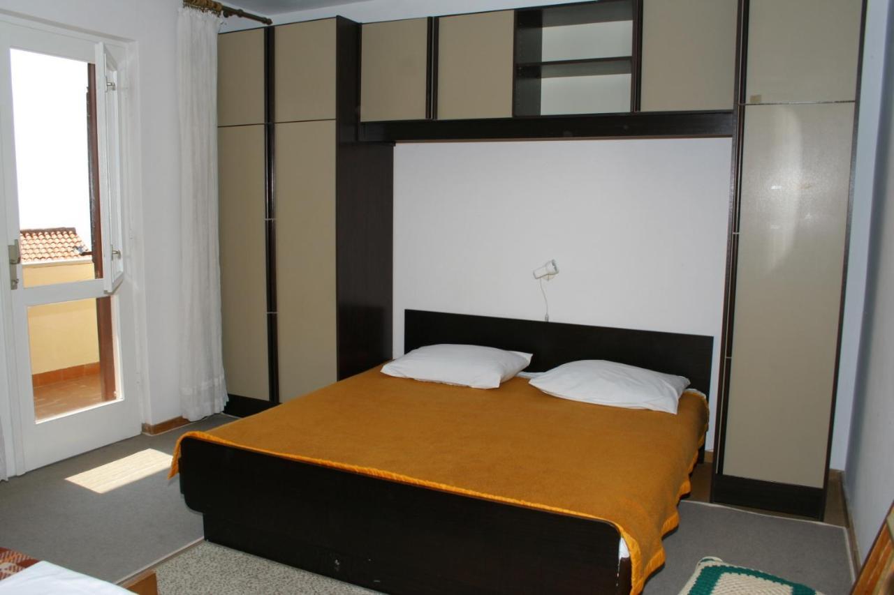 Apartments By The Sea Podgora, Makarska - 518 エクステリア 写真